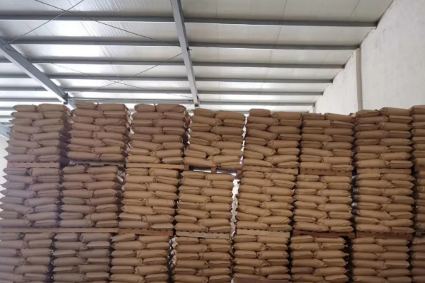 聚丙烯酰胺倉庫現(xiàn)場(chǎng)